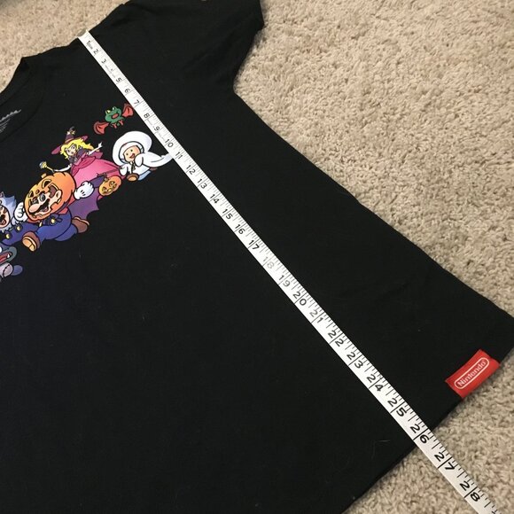 Official Nintendo Halloween Theme Mario Tee - Picture 12 of 12